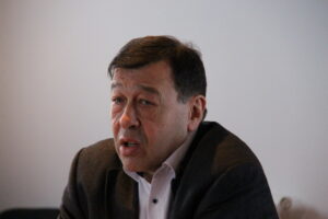 евгений гонтмахер