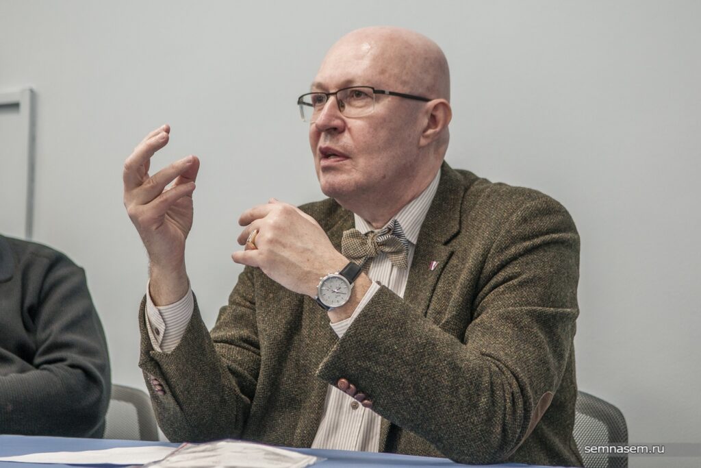 Профессор Валерий Соловей раскрыл костромичам кремлевские тайны