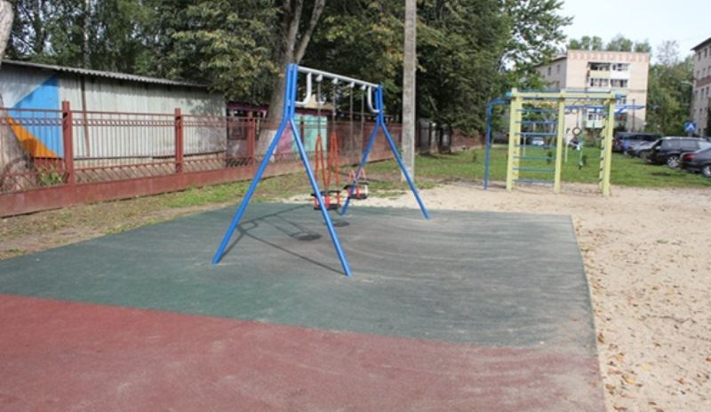 Костромичи массово требуют открыть детсады