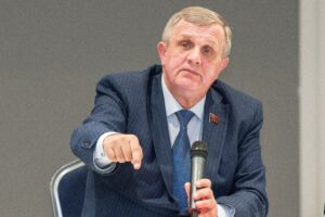 Депутат КПРФ Николай Васильевич Коломейцев в Костроме