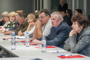 Участники круглого стола с Николаем Коломейцевым в Костроме