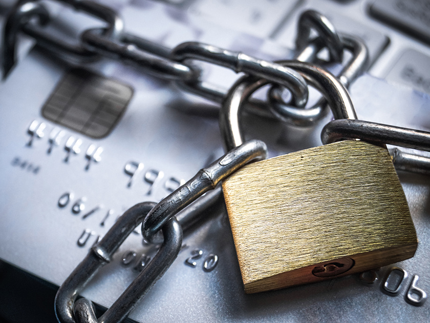 Костромичам грозит внесудебная блокировка соцсетей и банковских карт