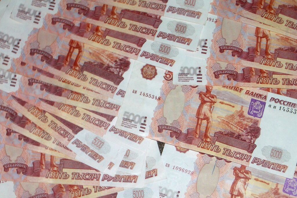У кого из федералов в Костроме самые высокие доходы?